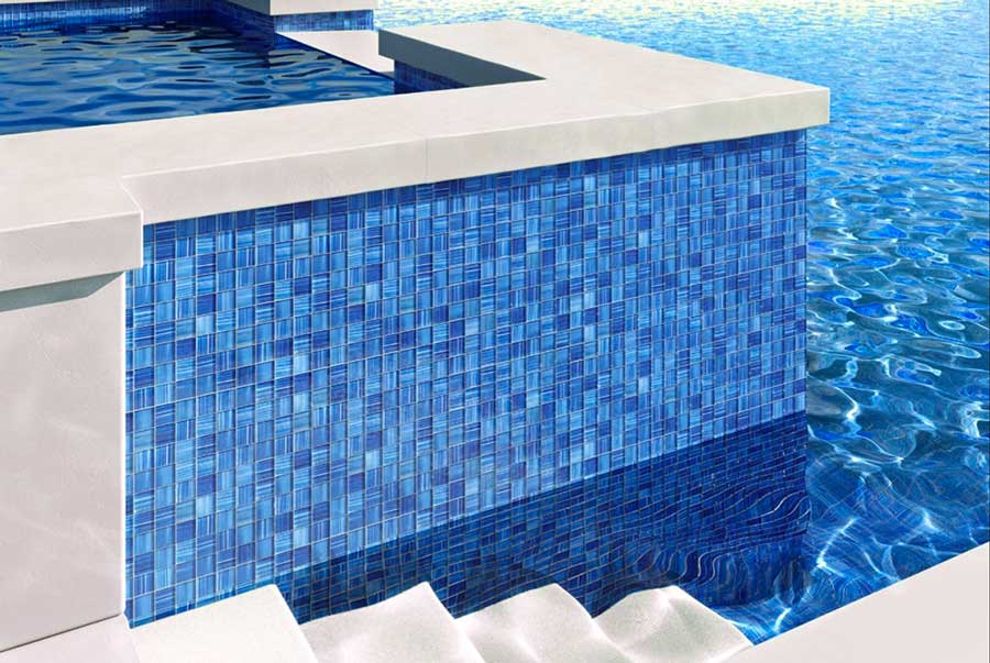 Chấm phá nét sang trọng cho hồ bơi bằng gạch ốp lát Mosaic