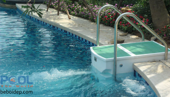 Tại sao bơm lọc bể bơi là một phần quan trọng trong hệ thống lọc nước của bể bơi?