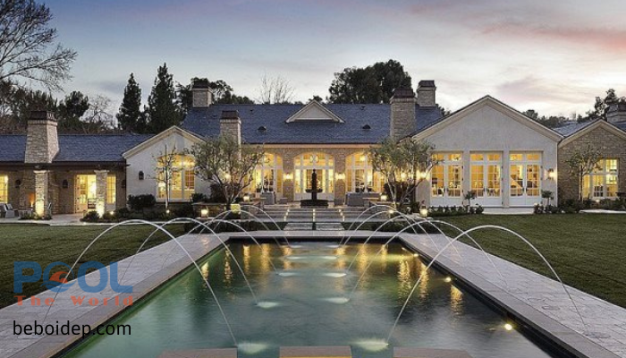 Tầm quan trọng của việc lựa chọn hóa chất vệ sinh bể bơi đúng cách 