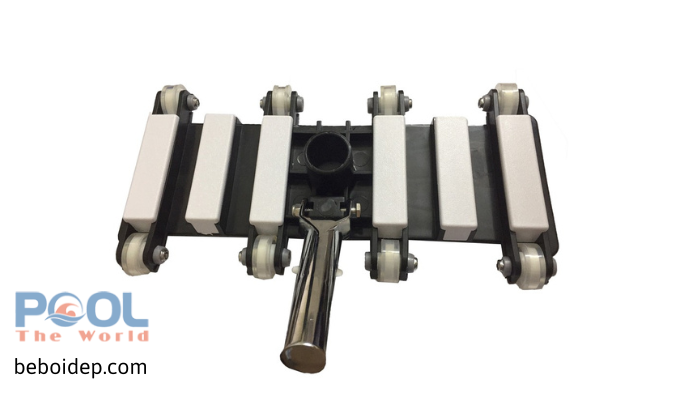 Tổng hợp những thông tin chi tiết về dụng cụ vệ sinh hồ bơi