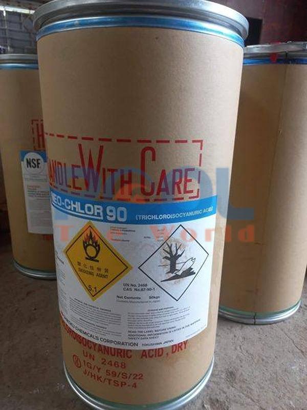 Hóa chất TCCA viên sủi – Giải pháp làm sạch nước hồ bơi hiệu quả và tiện lợi