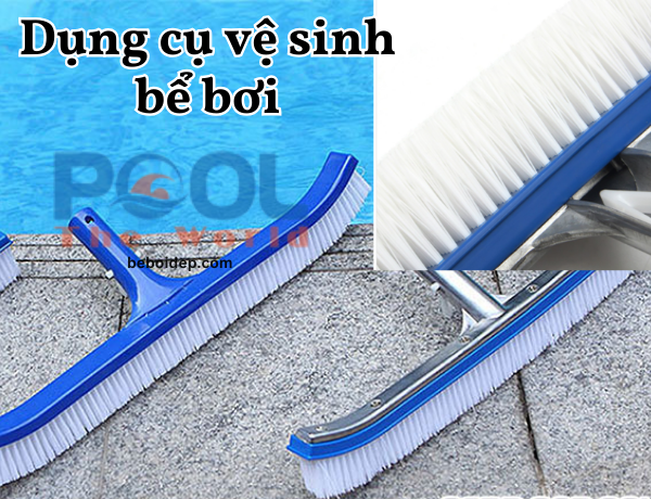 “Vũ Khí Diệt Rêu” – Bàn Chải Hồ Bơi Không Thể Thiếu