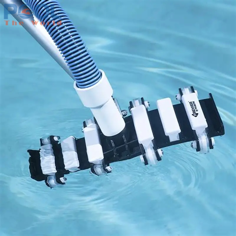 Cẩm nang chọn mua bàn hút hồ bơi: Dọn đáy hồ sạch không tốn công