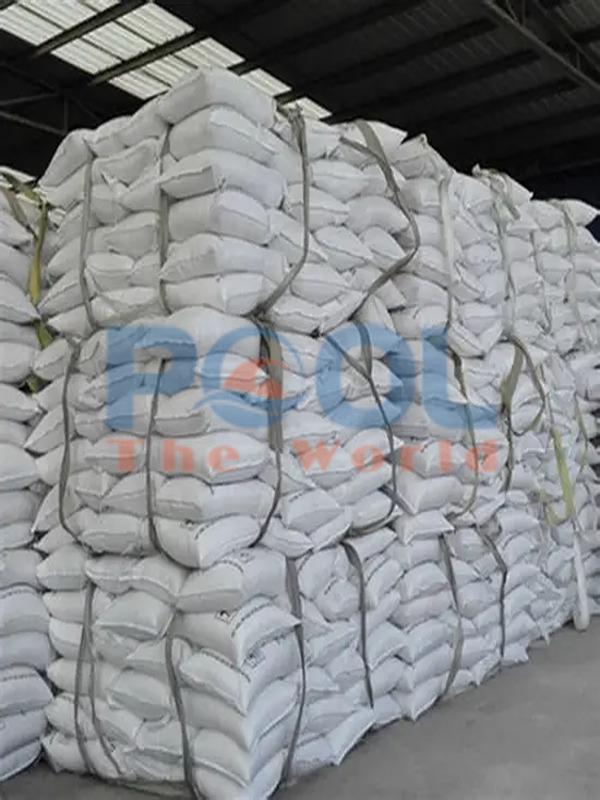 Hóa Chất Keo Tụ Nước Hồ Bơi: Bí Quyết Giữ Nước Luôn Trong Xanh Và Sạch Khuẩn