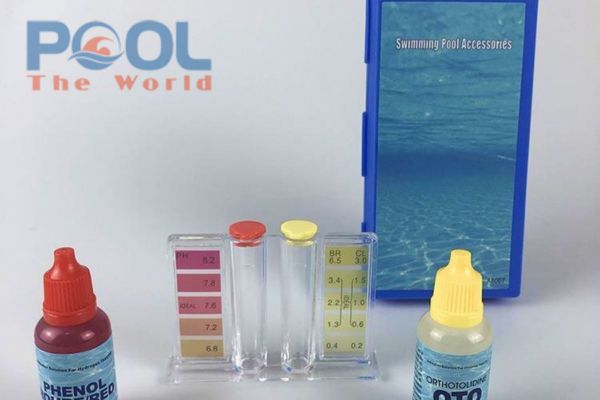 Nước hồ bơi chuyển màu bất thường kiểm tra ngay với bộ test pH Clo