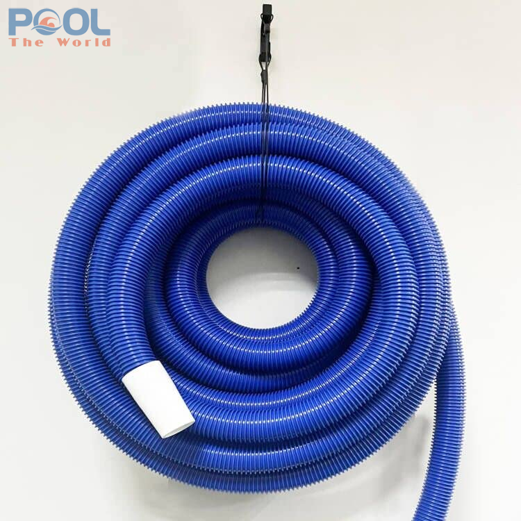 Sức mạnh vô hình của ống mềm hút 30m dày trong công cuộc làm sạch hồ bơi