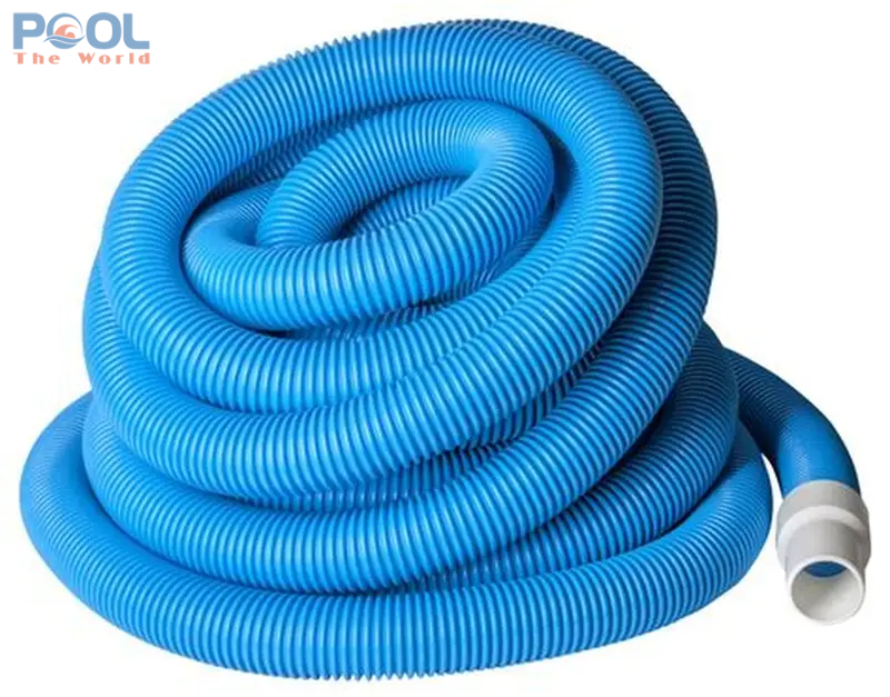 Sức mạnh vô hình của ống mềm hút 30m dày trong công cuộc làm sạch hồ bơi