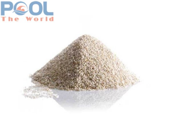 So sánh cát thạch anh với các loại lọc nước hồ bơi khác