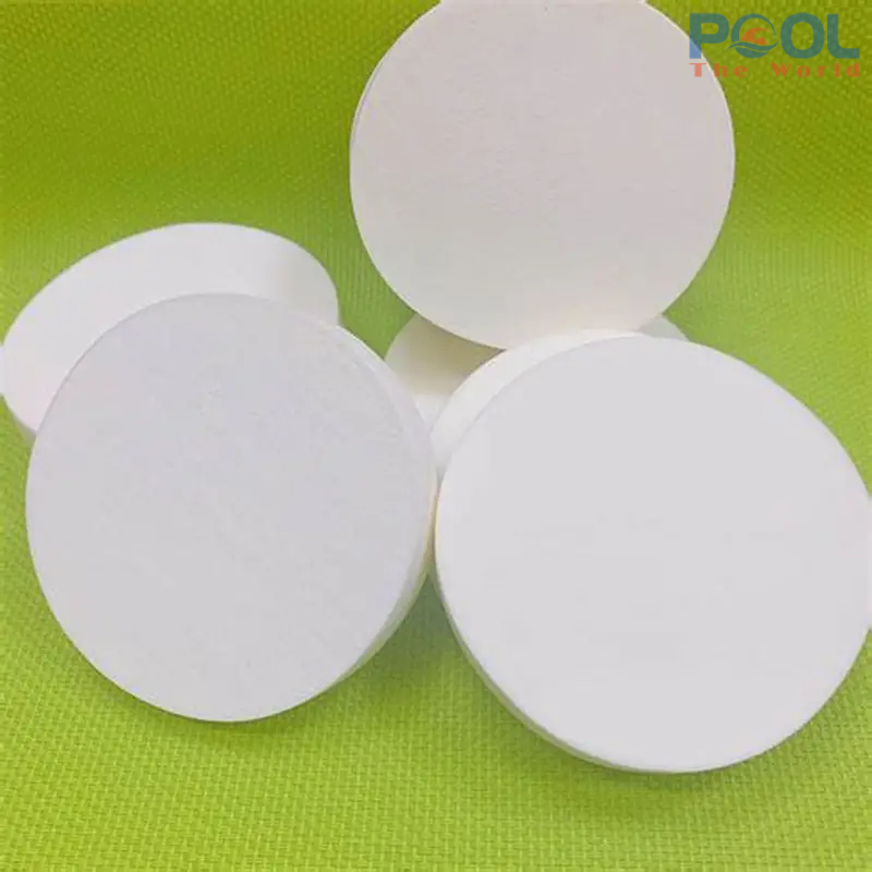 Hóa chất TCCA viên sủi – Giải pháp làm sạch nước hồ bơi hiệu quả và tiện lợi