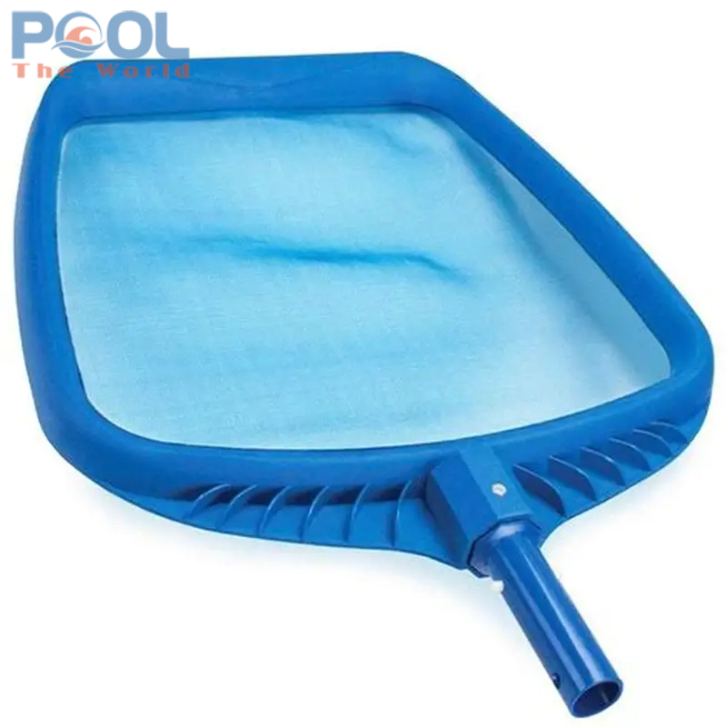 Vợt hồ bơi: Dụng cụ nhỏ, hiệu quả lớn trong vệ sinh hồ bơi