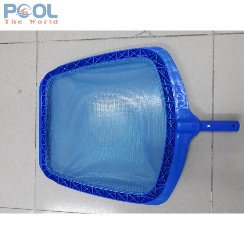 Vợt hồ bơi – Người bạn đồng hành đắc lực cho bể bơi sạch sẽ