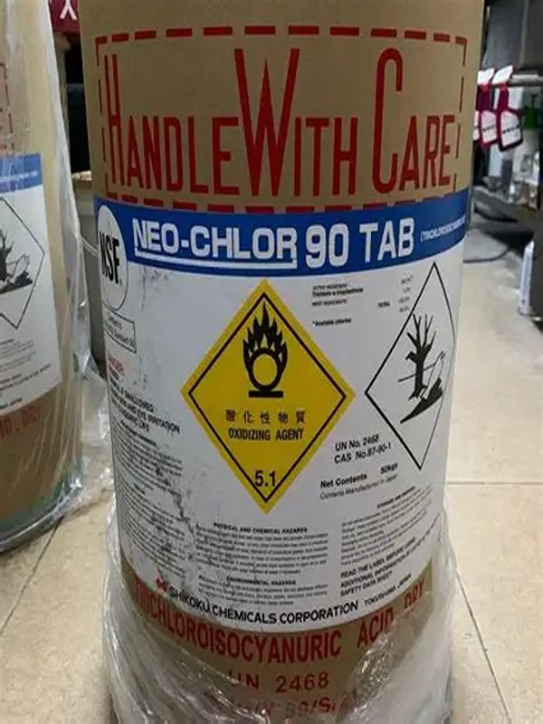 Hóa chất clo tan chậm trong xử lý nước hồ bơi – Lựa chọn tiết kiệm và hiệu quả