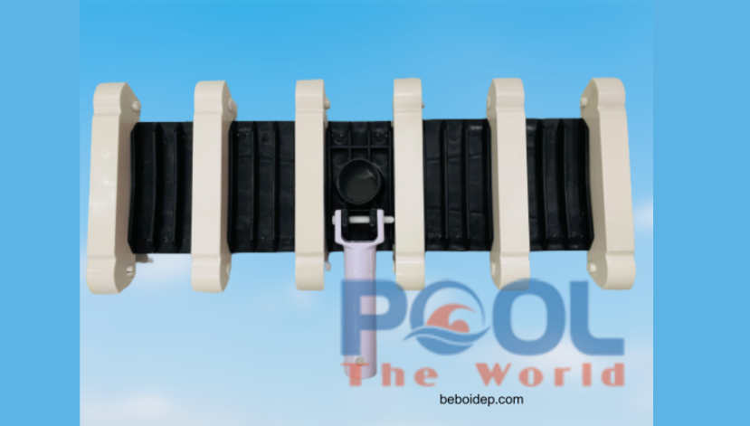 Bí quyết chọn đúng loại bàn hút vệ sinh bể bơi từ Thế Giới Bể Bơi