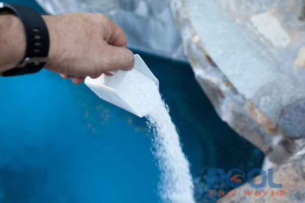 Bí Quyết Dùng SODA Nâng PH+ Trong Nước Bể Bơi: Hết Đục, Hết Xót Mắt