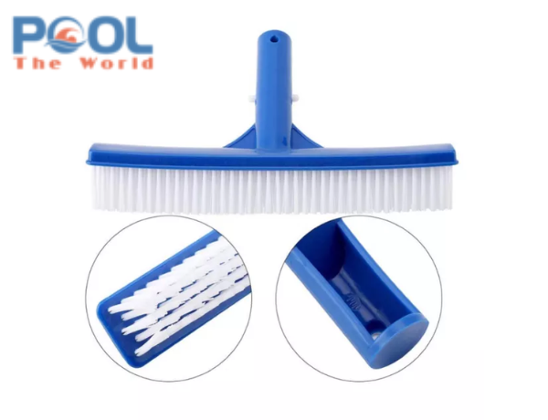 Cách phân biệt bàn chải hồ bơi chất lượng tốt