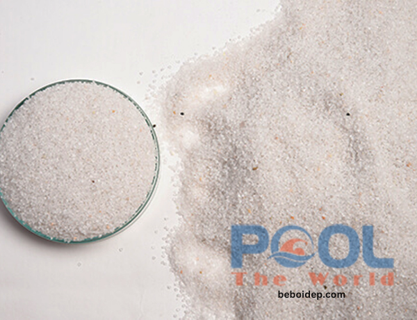 Cát Thạch Anh Lọc Nước Hồ Bơi Có Tác Dụng Gì? Khi Nào Nên Thay Mới?