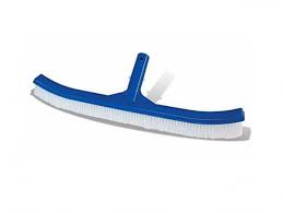 Đánh bay mọi rêu tảo với 5 bàn chải chuyên dụng từ Thế Giới Bể Bơi