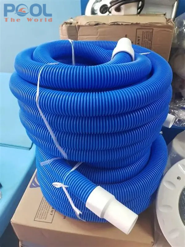 Hồ Bơi Tại Khu Nghỉ Dưỡng Có Diện Tích Lớn Đang Thay Đổi Cách Tổ Chức Vệ Sinh Như Thế Nào?