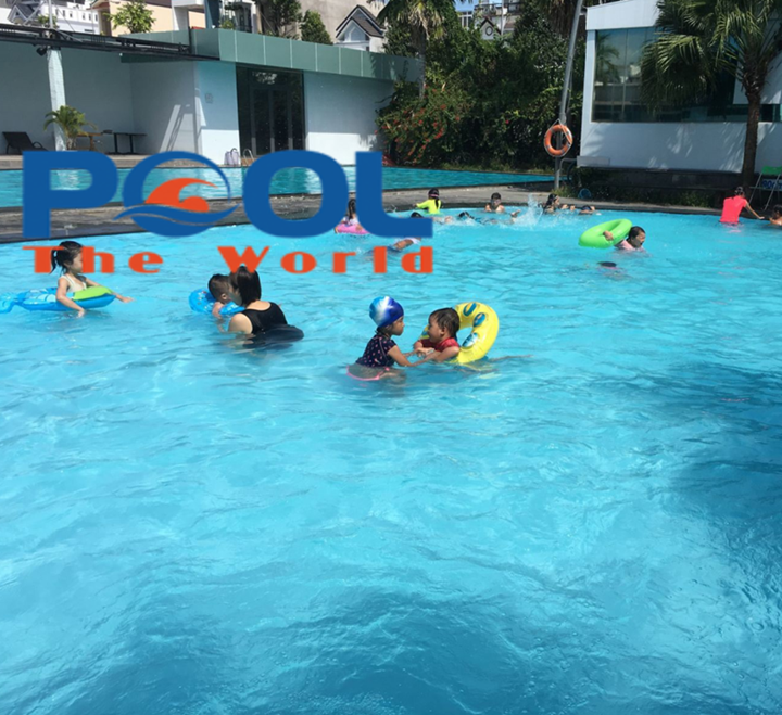 Hồ Bơi Và Sức Khỏe: Những Tác Động Thực Tế Của Nước Hồ Bơi Không Đạt Chuẩn — Và Cách Bảo Vệ Người Bơi