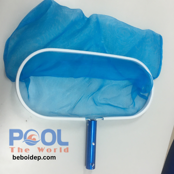 Khi nào cần thay mới vợt vành nhôm? Bí quyết duy trì vệ sinh bể bơi hiệu quả