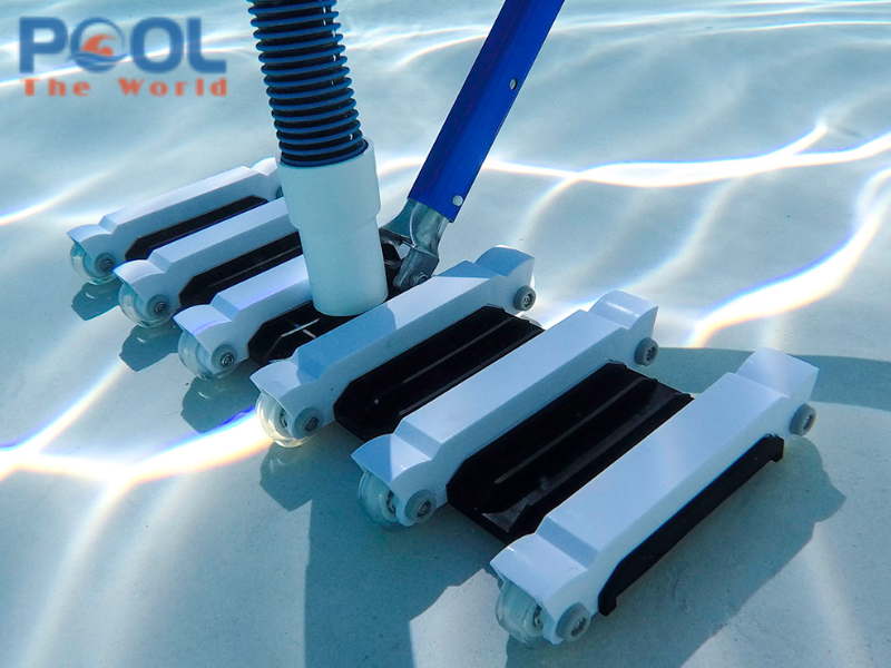 Khớp nối của bàn hút đáy hồ bơi bị nứt có sửa lại được không?