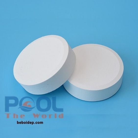 Cách phối hợp bình châm hóa chất tự động vào TCCA Japan 70% viên 200g