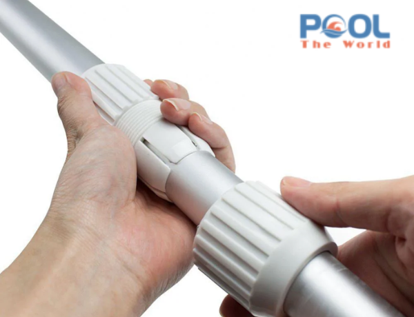 Sử dụng sào nhôm hồ bơi quá dài có gây nguy hiểm cho người dùng không?