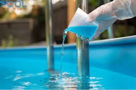 Tại sao Chlorine Nhật 90% là lựa chọn số 1 để tiêu diệt mầm bệnh hồ bơi?