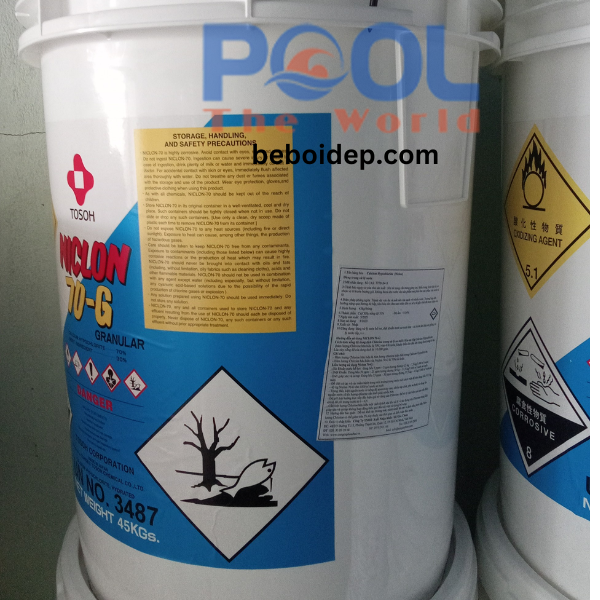 Tại sao Chlorine Niclon 70% có khả năng duy trì nồng độ ổn định hơn dưới ánh nắng gắt?