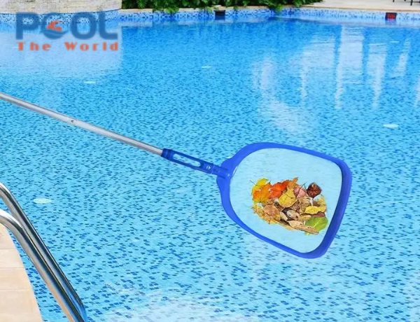 Vì sao lưới vợt rác hồ bơi dễ bị mục khi ngâm nước lâu?