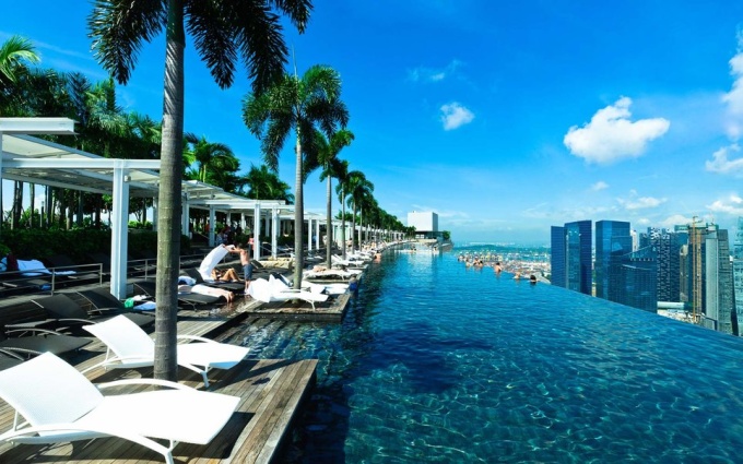 xử lý nước hồ bơi-Chiêm ngưỡng 10 khách sạn có bể bơi sân thượng sang chảnh