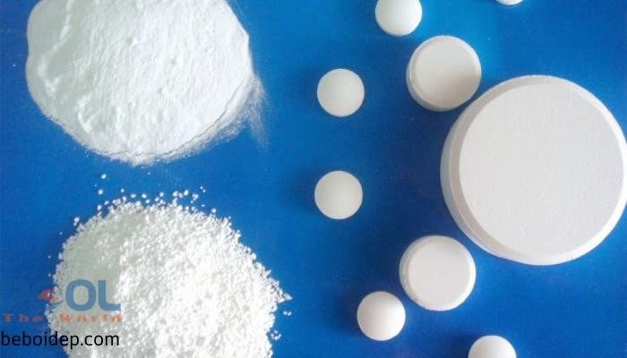 Cách xử lý triệt để hồ bơi đầy rêu tảo với Clorin 2g viên