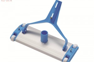 Bàn Hút Nhôm 4 Bánh Xe – Người Bạn Đồng Hành Không Thể Thiếu Cho Hồ Bơi