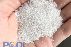 Bình Lọc Không Hỏng Nhưng Hồ Bơi Vẫn Đục? Nguyên Nhân Có Thể Là Cát Thạch Anh