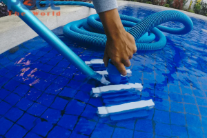 Cách lắp đặt ống mềm hút hồ bơi đúng kỹ thuật