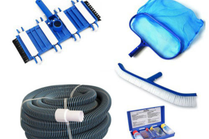Giữ Hồ Bơi Luôn Sạch Chỉ Với Một Combo Dụng Cụ Vệ Sinh Chuyên Dụng