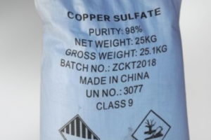 Khắc phục tình trạng thành hồ bơi bị nhớt bằng hóa chất Đồng Sulfat