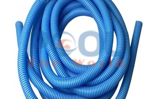 Khám Phá Ứng Dụng Đa Năng Của Ống Hút Mềm 12m Trong Vệ Sinh Bể Bơi