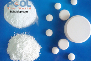 Khử trùng hồ bơi nhiều tạp chất bằng TTCA Japan 90% hạt