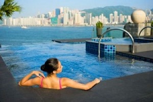 Chiêm ngưỡng 10 khách sạn có bể bơi sân thượng đẹp sang chảnh